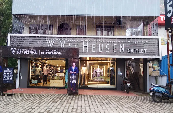 Europa Van Heusen Outlet - Selaiyur